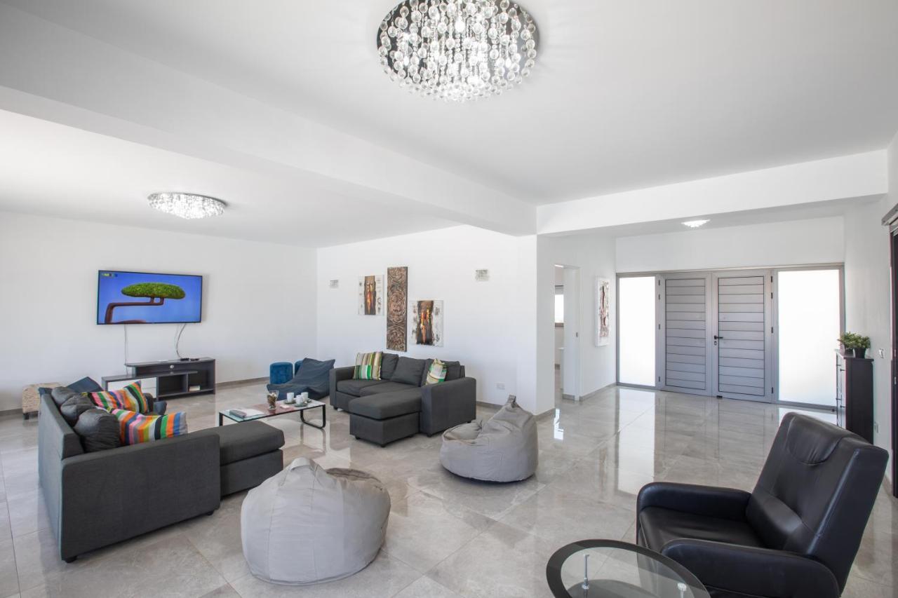 Villa Marylou Protaras Exteriör bild